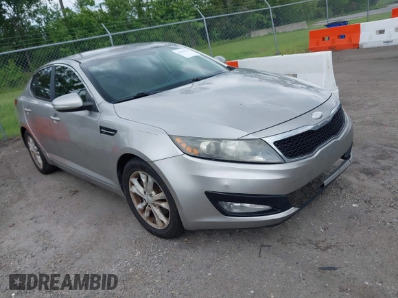 2013 Kia Optima EX z VIN 5XXGN4A70DG251141, wystawiony jako IAAI lot #42410478 z przebiegiem 245 963 mil mil oraz . Historia ofert i sprzedaży dostępna na DreamBid. Obrazek 1.