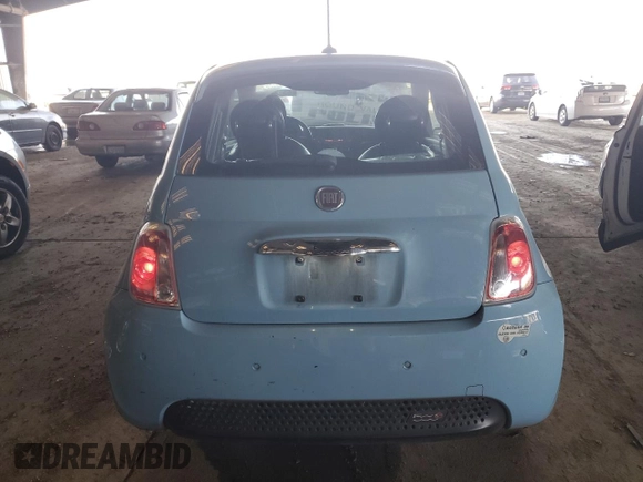 2015 FIAT 500e with VIN 3C3CFFGE8FT749824, listed as a Copart auction lot 85192464 with 59,344 mi miles and Salvage Title. Bid and sale history available at carsss.com. Image 6.