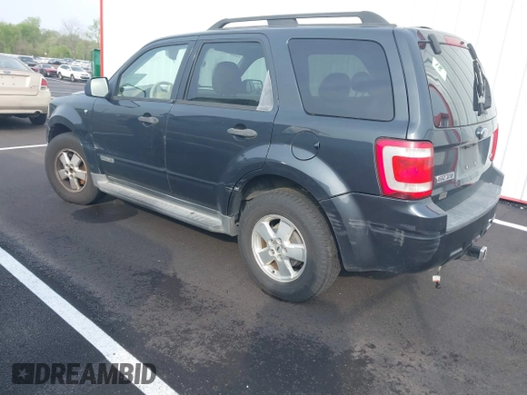 2008 Ford Escape XLT with VIN 1FMCU93148KC14236, listed as a IAAI auction lot 41846221 with 187,443 mi miles. Bid and sale history available at carsss.com. Image 3.