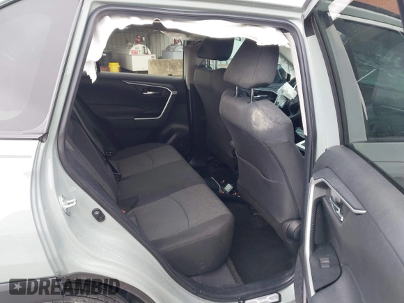 2021 Toyota RAV4 XLE with VIN 2T3P1RFV6MW216410, listed as a IAAI auction lot 42474822 with 37,503 mi miles and . Bid and sale history available at DreamBid. Image 8.
