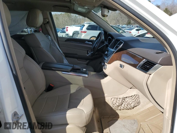 2014 Mercedes-Benz M 350 с VIN 4JGDA5JB8EA411011, выставлен на аукционе Copart как лот 46603175 с пробегом 96 133 миль миль и Списание • Salvage title. История ставок и продаж доступна на DreamBid. Изображение 7.