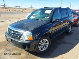 2005 Suzuki XL-7 LX with VIN JS3TY92V454100123, listed as a IAAI auction lot 41647668 with 83,293 mi miles. Bid and sale history available at carsss.com. Image 17.