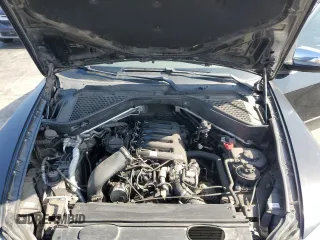 2012 BMW X5 35d z VIN 5UXZW0C51CL672406, wystawiony jako Copart lot #61686185 z przebiegiem 139 408 mil mil oraz Szkoda całkowita • Salvage title. Historia ofert i sprzedaży dostępna na DreamBid. Obrazek 12.