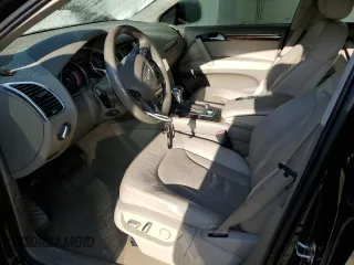 2015 Audi Q7 S line Prestige z VIN WA1DGAFE5FD007723, wystawiony jako Copart lot #52417695 z przebiegiem 154 664 mil mil oraz Szkoda całkowita • Salvage title. Historia ofert i sprzedaży dostępna na DreamBid. Obrazek 7.