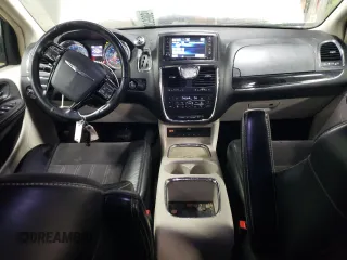 2014 Chrysler Town & Country Touring-L with VIN 2C4RC1CG8ER225017, listed as a Copart auction lot 88075505 with 158,392 mi miles and Salvage Title. Bid and sale history available at carsss.com. Image 8.