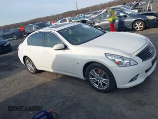 2015 Infiniti Q40 with VIN JN1CV6AR2FM524365, listed as a IAAI auction lot 41751603 with 1 mi miles. Bid and sale history available at carsss.com. Image 13.