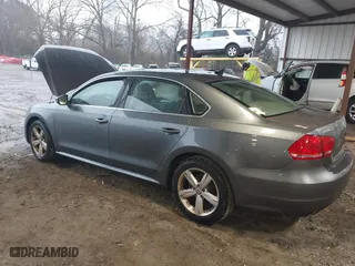 2012 Volkswagen Passat SE w/Sunroof with VIN 1VWBH7A38CC053564, listed as a IAAI auction lot 41488237 with 188,636 mi miles. Bid and sale history available at carsss.com. Image 3.