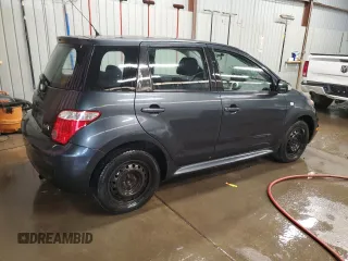 2006 Scion xA z VIN JTKKT604865005909, wystawiony jako Copart lot #56465415 z przebiegiem 137 601 mil mil oraz Czysty tytuł • Clean title. Historia ofert i sprzedaży dostępna na DreamBid. Obrazek 3.