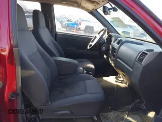 2004 Chevrolet Colorado 1SB LS Z85 with VIN 1GCDT136248129380, listed as a IAAI auction lot 41694799 with 200,484 mi miles. Bid and sale history available at carsss.com. Image 5.