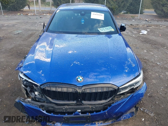 2020 BMW 3 Series M340i xDrive with VIN WBA5U9C00LFH03223, listed as a IAAI auction lot 41020498 with 58,775 mi miles and . Bid and sale history available at DreamBid. Image 12.