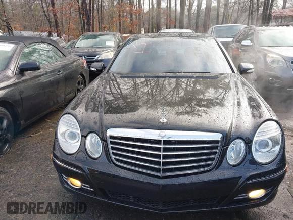 2007 Mercedes-Benz E-Class Sport 5.5L with VIN WDBUF72X37A993581, listed as a IAAI auction lot 41364905 with 159,135 mi miles. Bid and sale history available at carsss.com. Image 6.