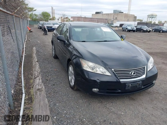 2009 Lexus ES 350 with VIN JTHBJ46GX92295321, listed as a IAAI auction lot 42079348 with 196,946 mi miles. Bid and sale history available at carsss.com. Image 1.