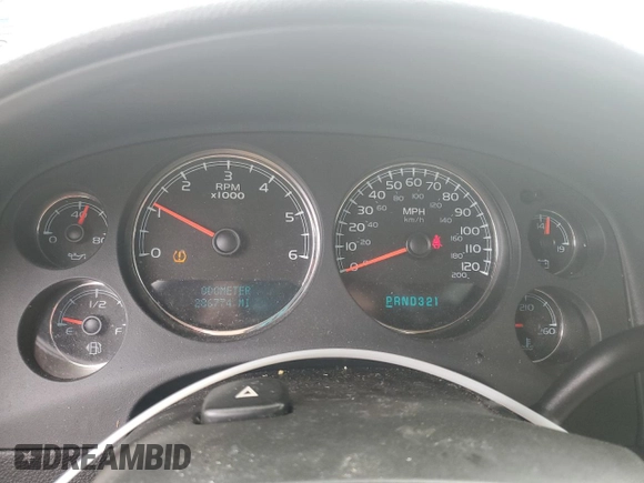 2008 Chevrolet Suburban LTZ with VIN 3GNFC16058G279202, listed as a Copart auction lot 49481725 with 286,774 mi miles and Salvage title. Bid and sale history available at DreamBid. Image 9.