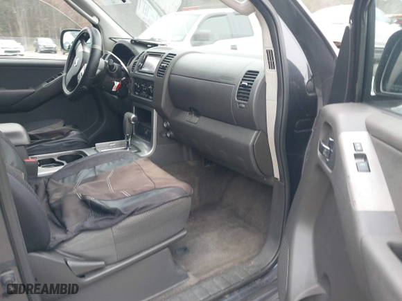 2012 Nissan Pathfinder SV with VIN 5N1AR1NN2CC602000, listed as a IAAI auction lot 41139657 with 161,028 mi miles. Bid and sale history available at carsss.com. Image 5.