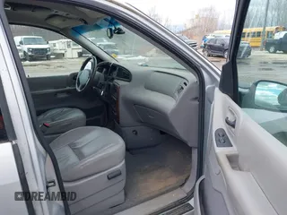 2000 Ford Windstar SEL with VIN 2FMDA534XYBB14085, listed as a IAAI auction lot 41666094 with 423,305 mi miles and . Bid and sale history available at DreamBid. Image 5.