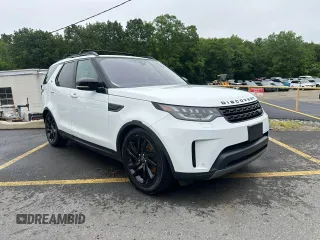 2017 Land Rover Discovery SE z VIN SALRGBBVXHA045789, wystawiony jako Copart lot #61727255 z przebiegiem 141 285 mil mil oraz Czysty tytuł • Clean title. Historia ofert i sprzedaży dostępna na DreamBid. Obrazek 4.