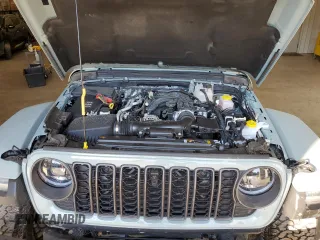 2024 Jeep Wrangler Rubicon X with VIN 1C4RJXFG5RW287542, listed as a Copart auction lot 72682924 with 5,792 mi miles and Salvage title. Bid and sale history available at DreamBid. Image 12.