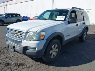 2006 Ford Explorer XLT with VIN 1FMEU73E66UA65376, listed as a IAAI auction lot 41732222 with 203,086 mi miles. Bid and sale history available at carsss.com. Image 17.