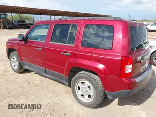 2014 Jeep Patriot Sport with VIN 1C4NJPBA6ED786064, listed as a IAAI auction lot 42783410 with 129,904 mi miles and . Bid and sale history available at DreamBid. Image 3.