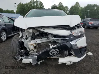 2019 Mitsubishi Outlander ES z VIN JA4AR3AU7KU008518, wystawiony jako Copart lot #58815065 z przebiegiem 82 996 mil mil oraz Czysty tytuł • Clean title. Historia ofert i sprzedaży dostępna na DreamBid. Obrazek 5.