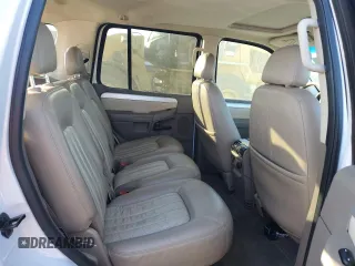 2002 Mercury Mountaineer z VIN 4M2ZU86E92ZJ36990, wystawiony jako Copart lot #88510425 z przebiegiem 163 872 mil mil oraz Szkody całkowita. Historia ofert i sprzedaży dostępna na DreamBid. Obrazek 11.