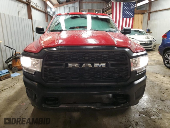 2020 Ram 2500 Tradesman with VIN 3C6UR5HJ2LG210575, listed as a Copart auction lot 46699885 with 161,196 mi miles and Clean Title. Bid and sale history available at carsss.com. Image 5.