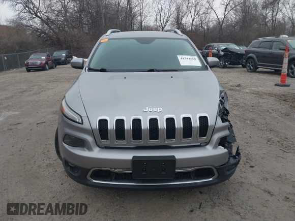 2017 Jeep Cherokee Limited with VIN 1C4PJLDB2HW517656, listed as a IAAI auction lot 41544650 with 143,309 mi miles. Bid and sale history available at carsss.com. Image 13.