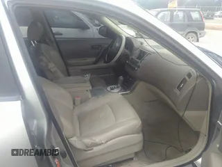 2005 Infiniti FX z VIN JNRAS08W05X203234, wystawiony jako IAAI lot #42375603 z przebiegiem Nie podano mil oraz . Historia ofert i sprzedaży dostępna na DreamBid. Obrazek 5.