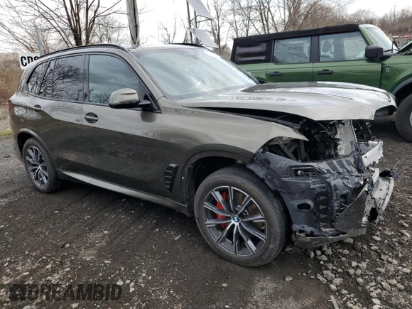 2025 BMW X5 xDrive40i with VIN 5UX23EU01S9Y34671, listed as a Copart auction lot 51931465 with 5,887 mi miles and Salvage Title. Bid and sale history available at carsss.com. Image 4.