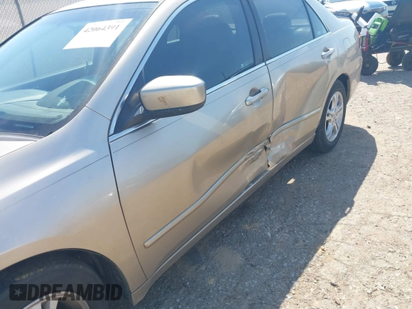 2006 Honda Accord EX-L z VIN 1HGCM56846A139760, wystawiony jako IAAI lot #42064391 z przebiegiem 280 722 mil mil oraz . Historia ofert i sprzedaży dostępna na DreamBid. Obrazek 12.