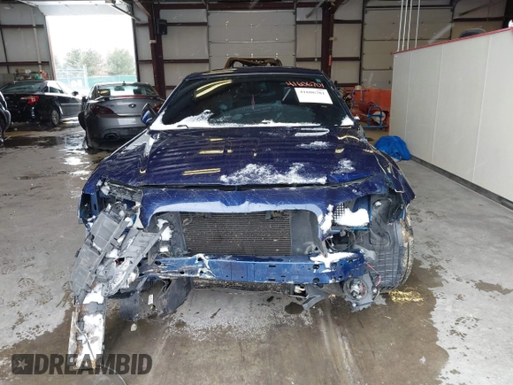 2015 Chrysler 300 with VIN 2C3CCAGG4FH892372, listed as a IAAI auction lot 41606701 with 209,602 mi miles. Bid and sale history available at carsss.com. Image 13.