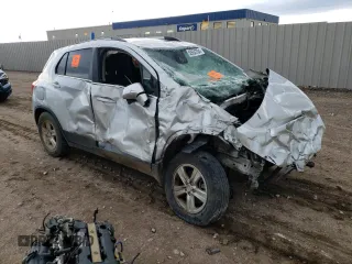 2016 Chevrolet Trax LT with VIN 3GNCJLSB0GL275981, listed as a Copart auction lot 52654704 with Not Provided miles and Salvage Title. Bid and sale history available at DreamBid. Image 4.