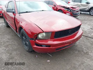 2008 Ford Mustang Deluxe with VIN 1ZVHT80N085193413, listed as a IAAI auction lot 42719826 with 199,618 mi miles and . Bid and sale history available at DreamBid. Image 6.