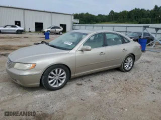 2008 Hyundai Azera Limited with VIN KMHFC46F68A321594, listed as a Copart auction lot 66978794 with 211,321 mi miles and Salvage Title. Bid and sale history available at carsss.com. Image 1.