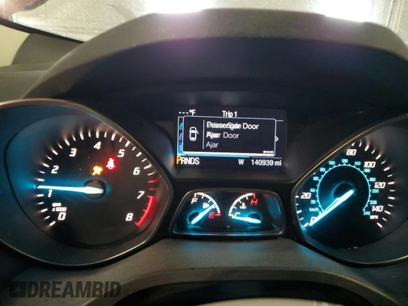 2016 Ford Escape SE with VIN 1FMCU0GX8GUB95543, listed as a Copart auction lot 46044265 with 140,939 mi miles and Salvage Title. Bid and sale history available at carsss.com. Image 9.