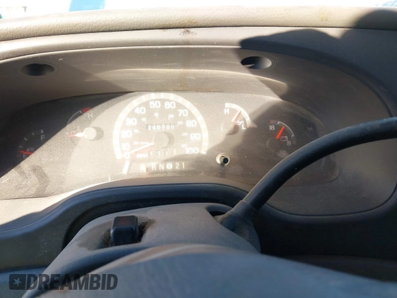 2003 Ford Econoline Cargo Commercial with VIN 1FTNE24L23HA66109, listed as a IAAI auction lot 41218259 with 240,390 mi miles and . Bid and sale history available at carsss.com. Image 7.