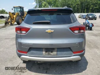 2021 Chevrolet TrailBlazer LT with VIN KL79MPSL1MB040347, listed as a Copart auction lot 64392884 with 42,576 mi miles and Salvage Title. Bid and sale history available at DreamBid. Image 6.