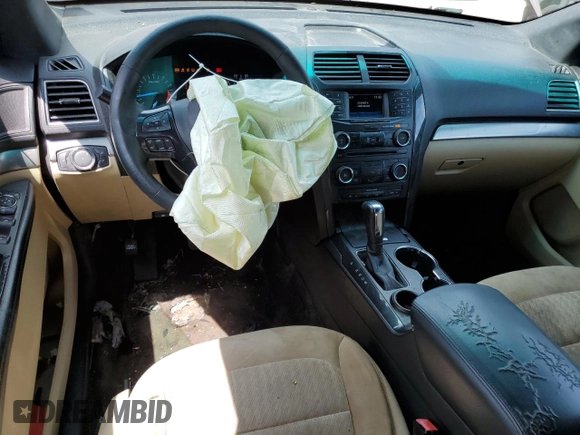 2017 Ford Explorer z VIN 1FM5K7B81HGD70108, wystawiony jako Copart lot #63150325 z przebiegiem 137 580 mil mil oraz Szkoda całkowita • Salvage title. Historia ofert i sprzedaży dostępna na DreamBid. Obrazek 8.