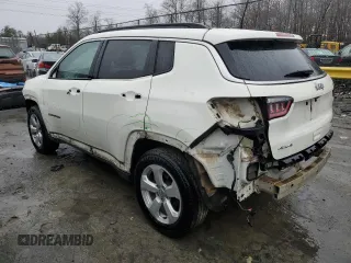 2018 Jeep Compass Altitude with VIN 3C4NJDBBXJT331696, listed as a Copart auction lot 44139355 with 107,443 mi miles and Salvage Title. Bid and sale history available at carsss.com. Image 2.