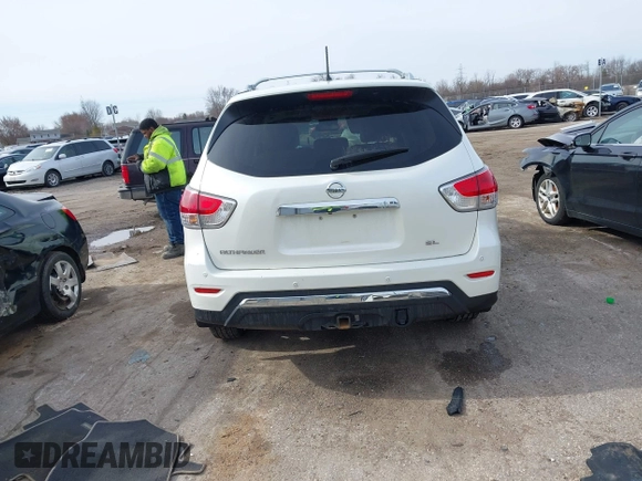 2015 Nissan Pathfinder Platinum with VIN 5N1AR2MN0FC648839, listed as a IAAI auction lot 41954795 with 123,730 mi miles and . Bid and sale history available at DreamBid. Image 17.
