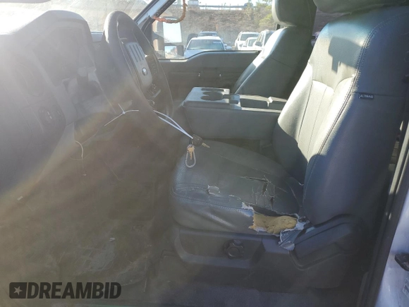 2011 Ford Super Duty F-250 SRW XL with VIN 1FT7X2B64BEB18484, listed as a Copart auction lot 87735135 with 273,286 mi miles and Salvage Title. Bid and sale history available at carsss.com. Image 7.