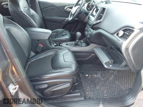 2020 Jeep Cherokee Altitude с VIN 1C4PJMLB1LD525968, выставлен на аукционе IAAI как лот 42257325 с пробегом 52 775 миль миль и . История ставок и продаж доступна на DreamBid. Изображение 5.