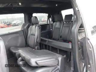 2015 Chrysler Town & Country S with VIN 2C4RC1HG7FR522449, listed as a IAAI auction lot 42021311 with 107,391 mi miles. Bid and sale history available at carsss.com. Image 8.