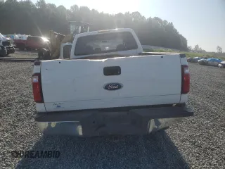 2010 Ford F-250 XL with VIN 1FTSW2A59AEA19292, listed as a Copart auction lot 68735244 with 106,646 mi miles and Salvage title. Bid and sale history available at DreamBid. Image 6.