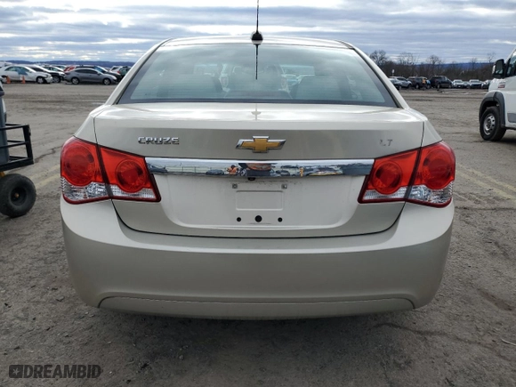 2016 Chevrolet Cruze Limited LT with VIN 1G1PE5SB7G7178039, listed as a Copart auction lot 48177825 with 68,325 mi miles and Salvage Title. Bid and sale history available at carsss.com. Image 6.
