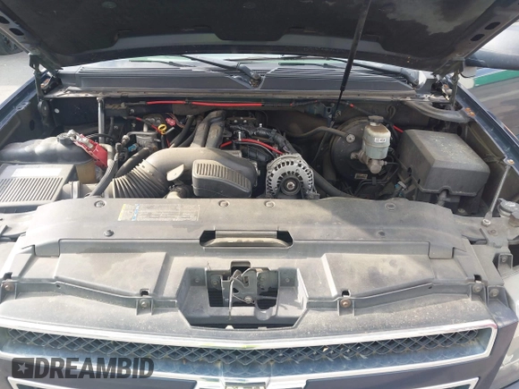 2008 Chevrolet Tahoe LS with VIN 1GNFC13C08R122594, listed as a IAAI auction lot 42239106 with 236,861 mi miles and . Bid and sale history available at DreamBid. Image 10.