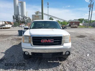 2007 GMC Sierra 1500 SLE1 с VIN 2GTEK13M271555096, выставлен на аукционе IAAI как лот 42321434 с пробегом 221 352 миль миль и . История ставок и продаж доступна на DreamBid. Изображение 12.