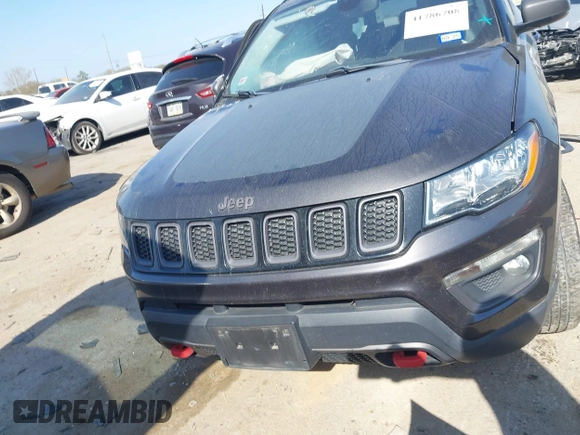 2019 Jeep Compass Trailhawk with VIN 3C4NJDDBXKT811171, listed as a IAAI auction lot 41786708 with 107,697 mi miles and . Bid and sale history available at carsss.com. Image 12.