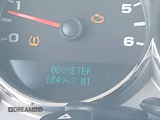 2007 Chevrolet Silverado 1500 LT w/2LT with VIN 2GCEC190471726075, listed as a IAAI auction lot 41922472 with 184,963 mi miles. Bid and sale history available at carsss.com. Image 15.