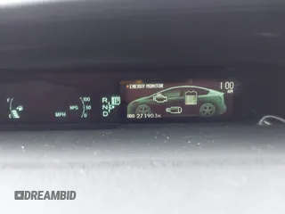 2013 Toyota Prius One z VIN JTDKN3DU6D1724266, wystawiony jako IAAI lot #41188620 z przebiegiem 271 903 mil mil oraz . Historia ofert i sprzedaży dostępna na DreamBid. Obrazek 7.